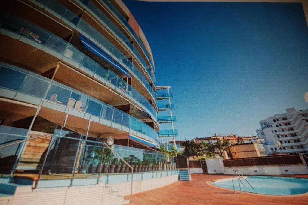 Appart Residence De Standing Calme Avec Piscine Roses Eksteriør billede